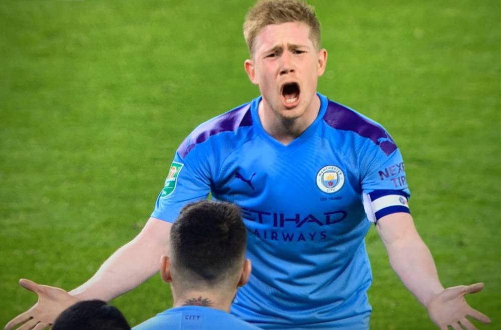 游泳数据统计分析 成绩变化趋势明显