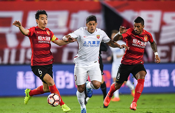 LPL“跑刀流”上单诞生！队友打团刷兵线，支援永远慢一步