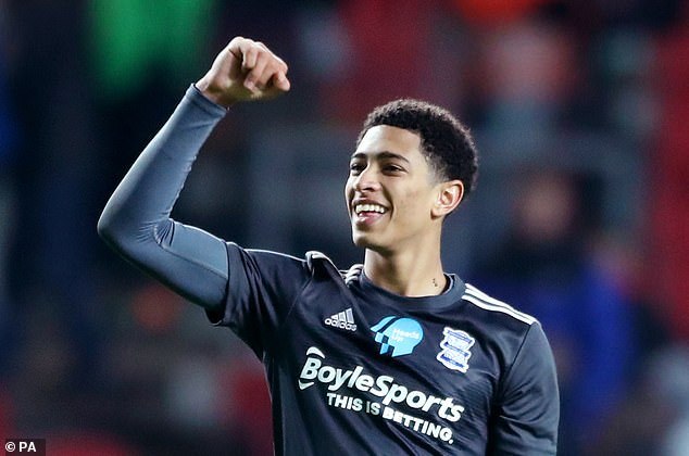 欧冠赛程确认：12月开战淘汰赛