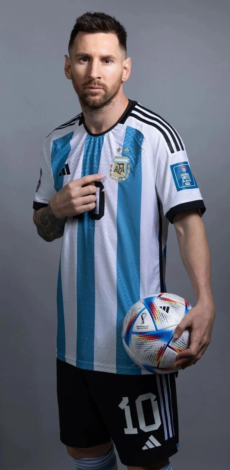 一躯双形《第五人格》演绎之星系列奇珍时装“噩梦”-海德先生上线！