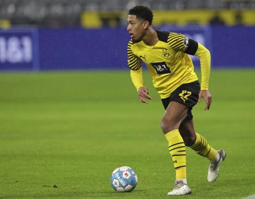 WCBA张子宇职业联赛首秀 山东女篮击败石家庄