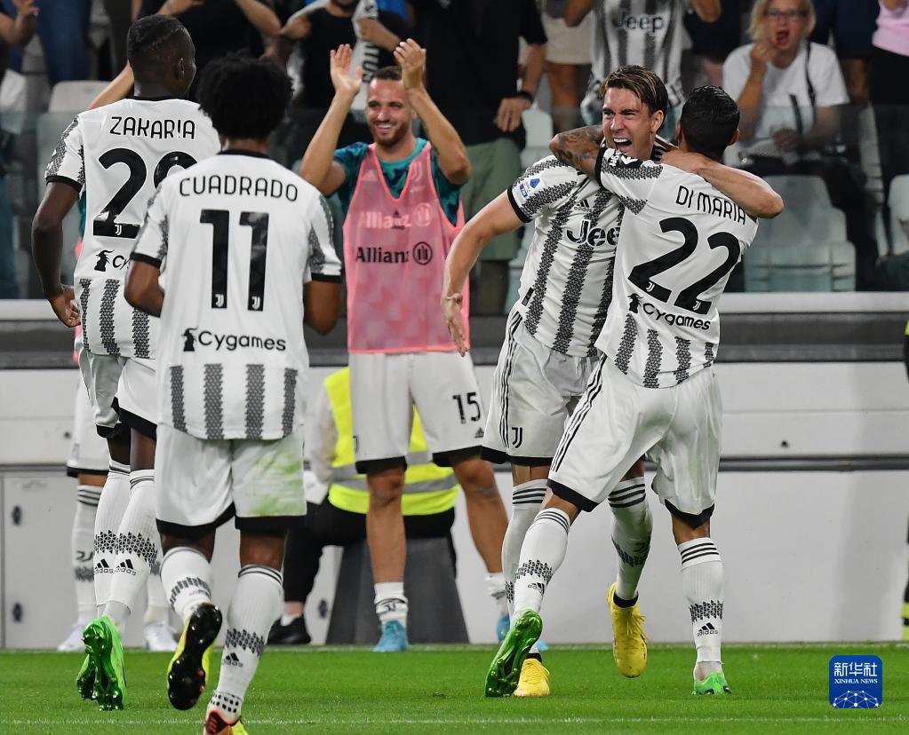 16分惨败！湖人错失关键卡位战，詹姆斯缺阵，东契奇空砍38+10+10