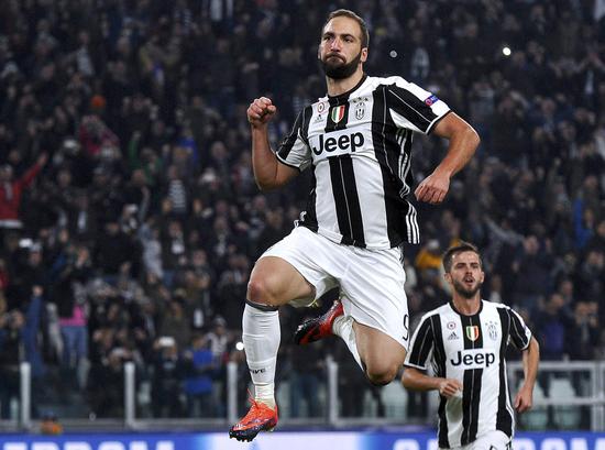 小巨人张子宇迎来WCBA首秀