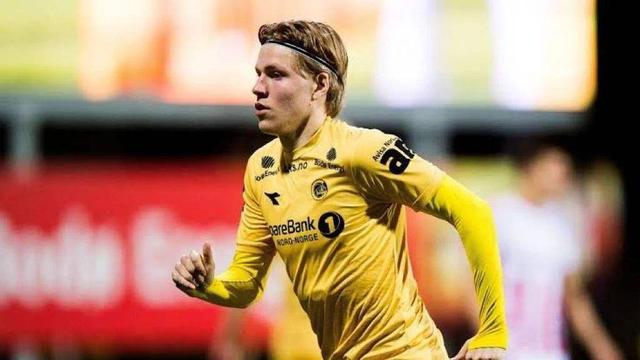 三年！从腾讯年入百万的明星制作人，到发不出工资的负责人